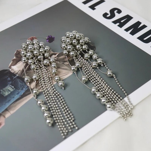 Zara EDGE NYC Uneven Chunky Dangle Mercury Pearl Pin Earrings long - Picture 13 of 16